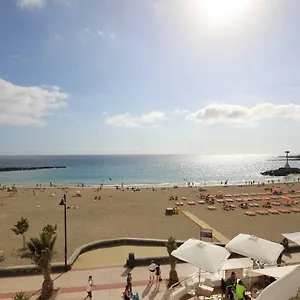 luxury-apartment-cristianos-beachfront.in-canary-islands.com/